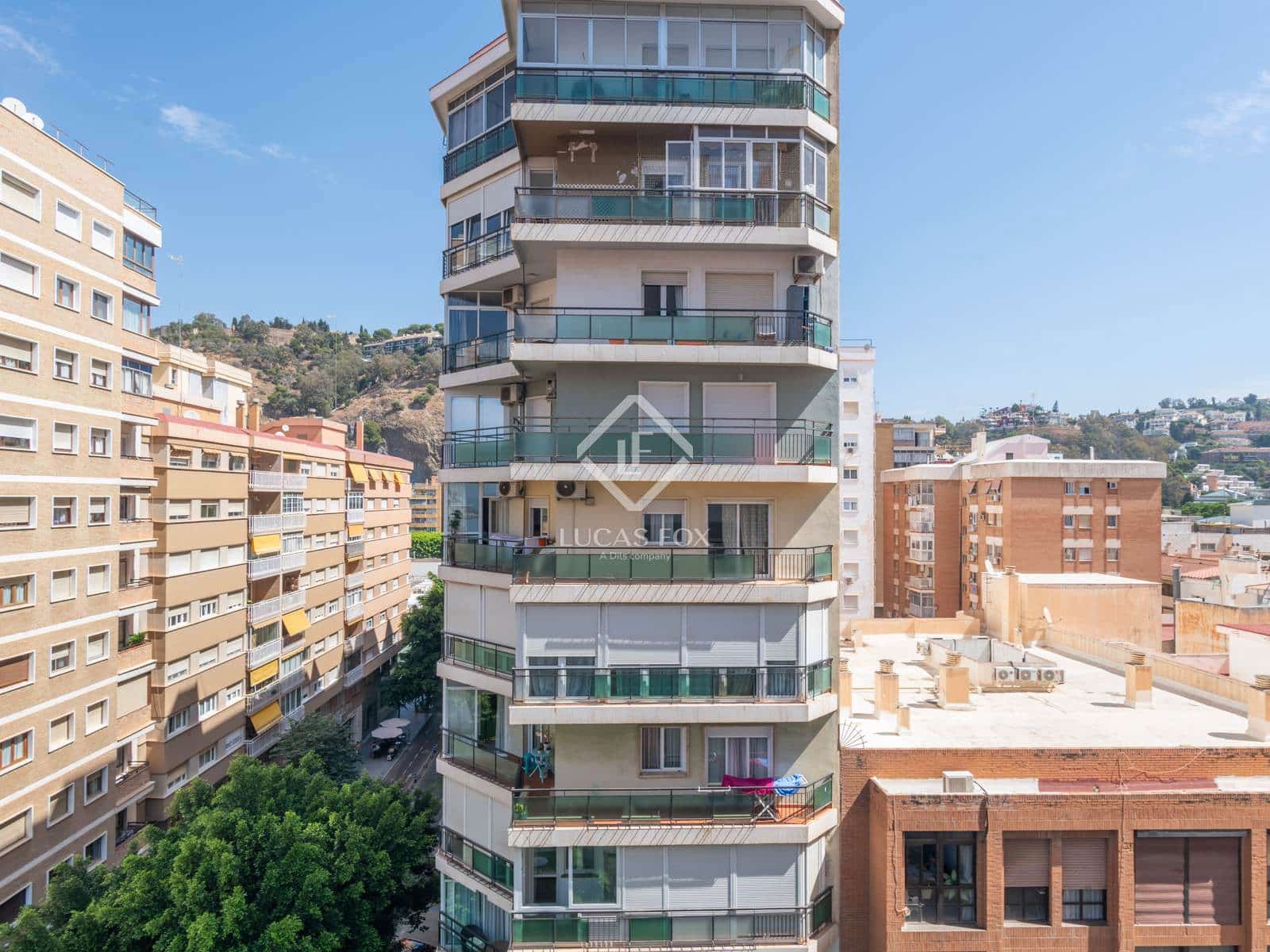 4 soveværelse Penthouse til salg i Malaga by med garage - € 1.495.000 (Ref: 9142451)