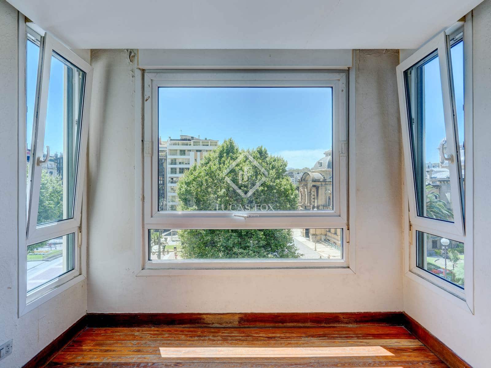 4 soverom Leilighet til salgs i Donostia-San Sebastian - € 1 525 000 (Ref: 9143786)