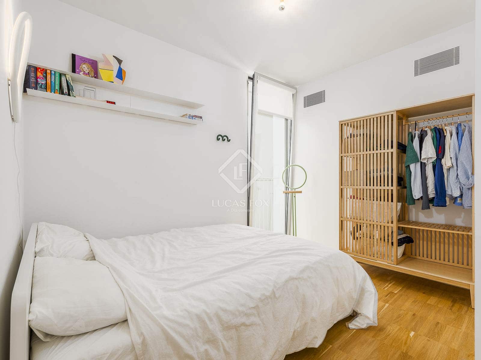 4 sovrum Lägenhet att hyra i Barcelona stad - 3 000 € (Ref: 9143953)