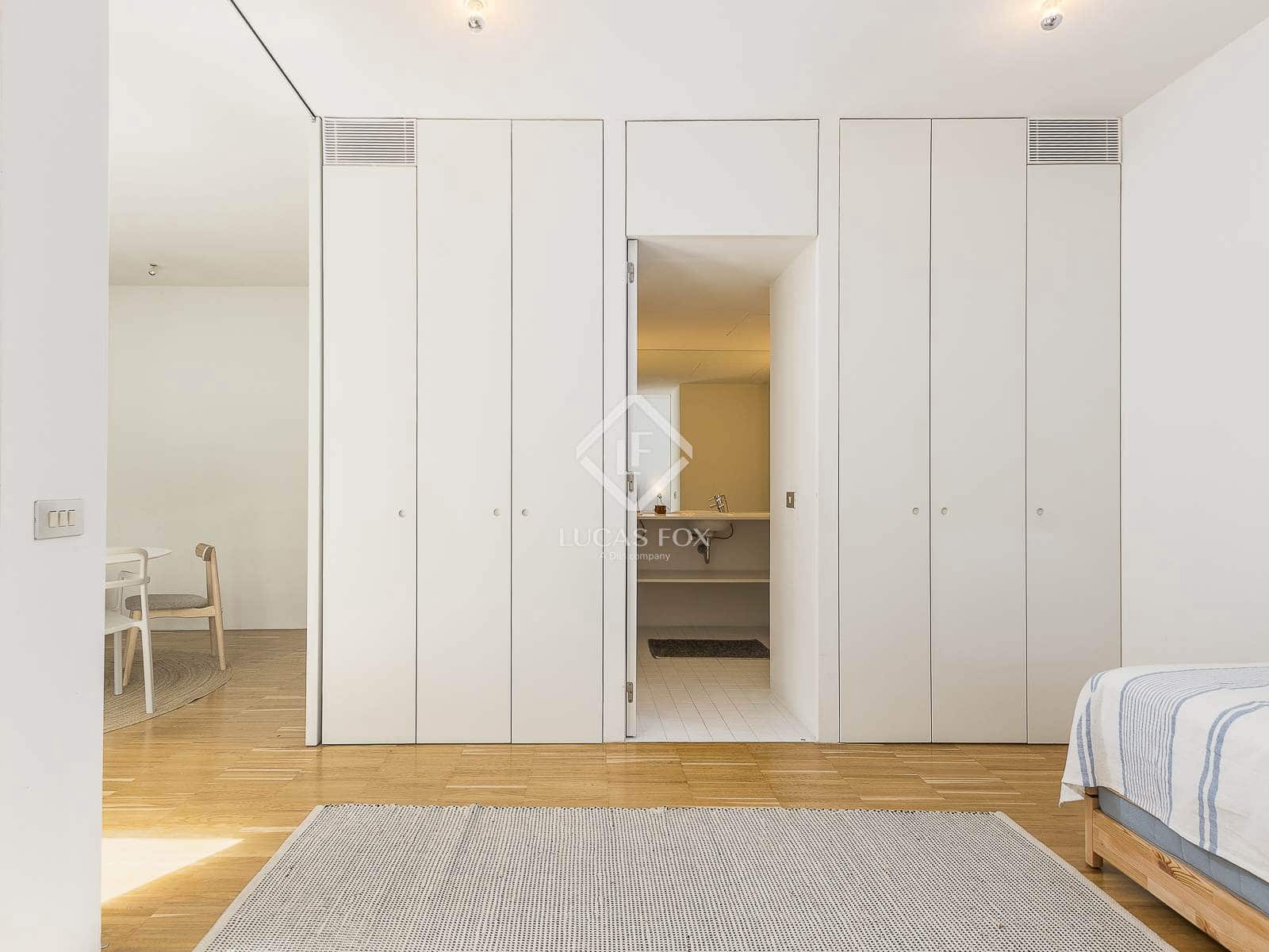 4 sovrum Lägenhet att hyra i Barcelona stad - 3 000 € (Ref: 9143953)