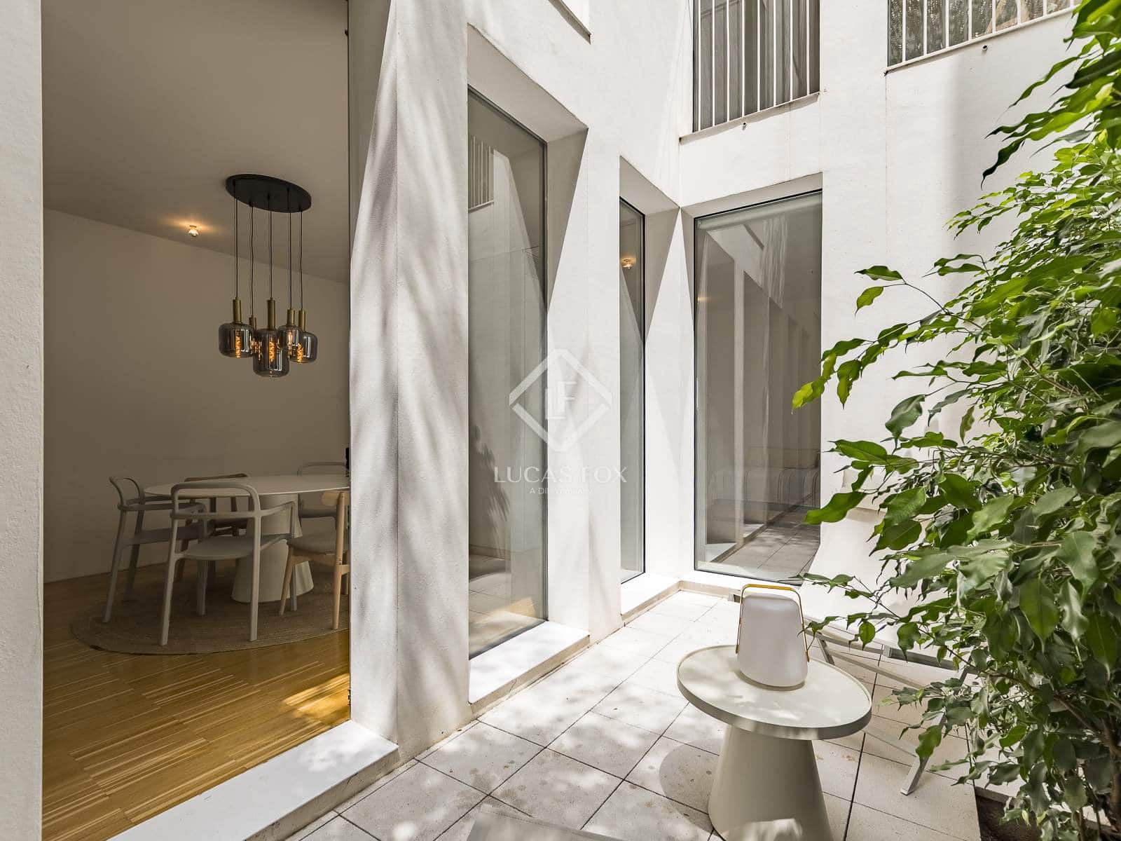 4 sovrum Lägenhet att hyra i Barcelona stad - 3 000 € (Ref: 9143953)