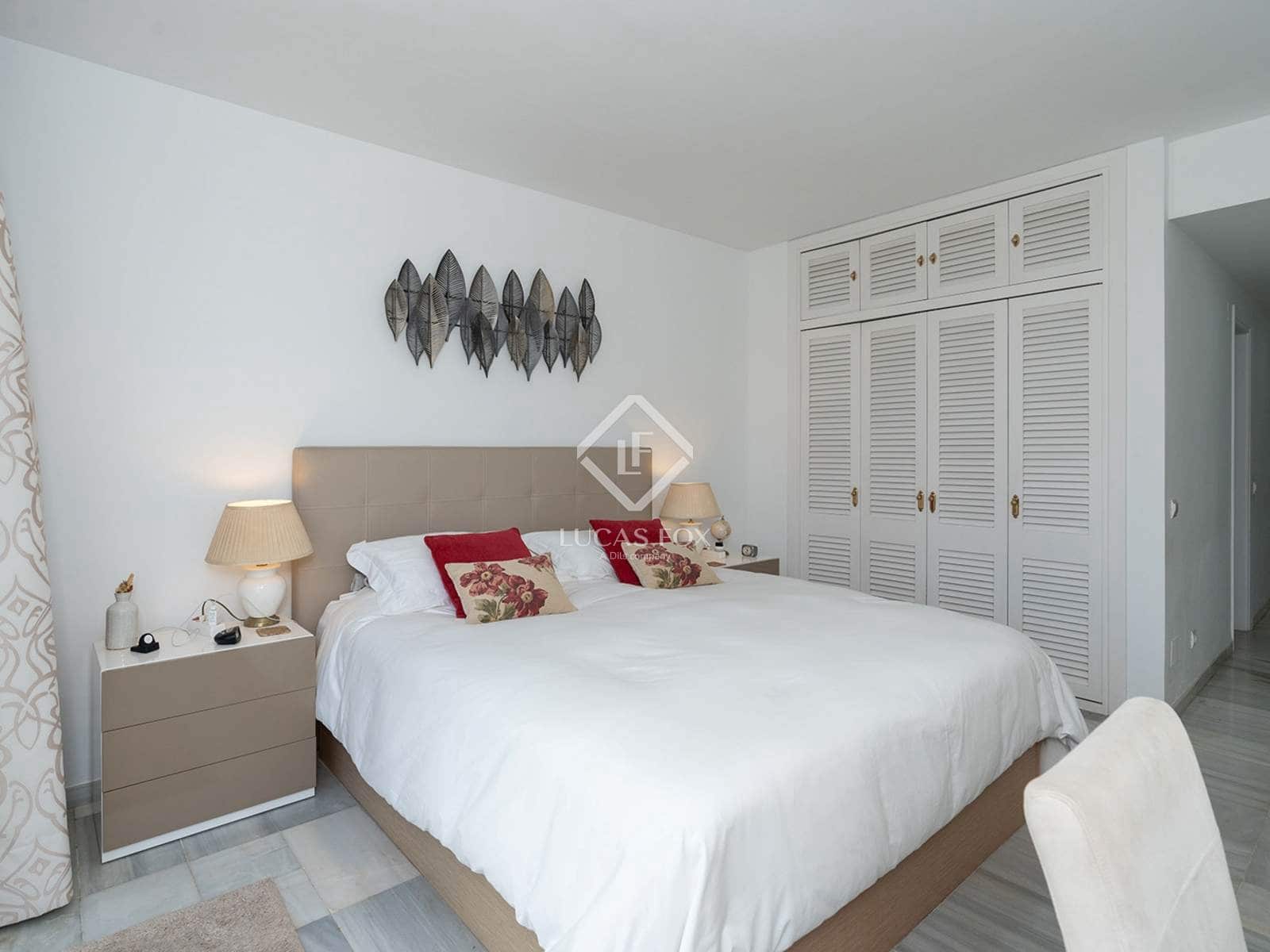 3 Zimmer Penthouse zu verkaufen in Estepona mit Pool Garage - 997.000 € (Ref: 9144214)