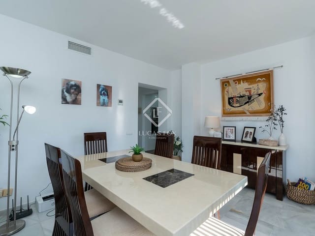 3 Zimmer Penthouse zu verkaufen in Estepona mit Pool Garage - 997.000 € (Ref: 9144214)