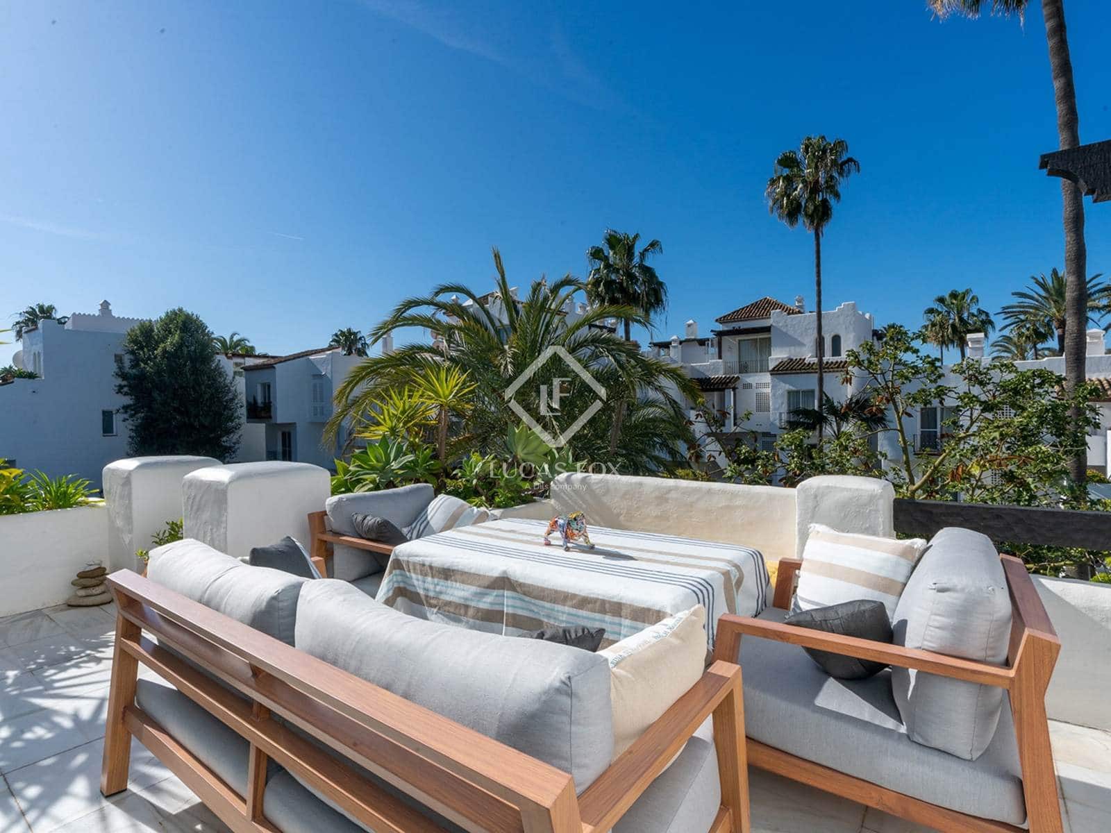 3 Zimmer Penthouse zu verkaufen in Estepona mit Pool Garage - 997.000 € (Ref: 9144214)