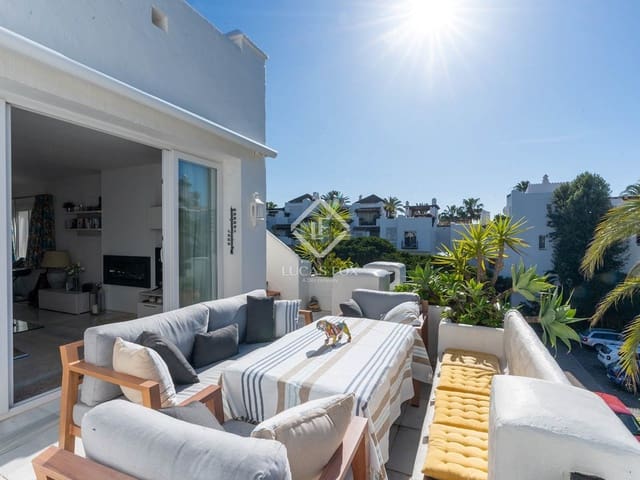 3 Zimmer Penthouse zu verkaufen in Estepona mit Pool Garage - 997.000 € (Ref: 9144214)