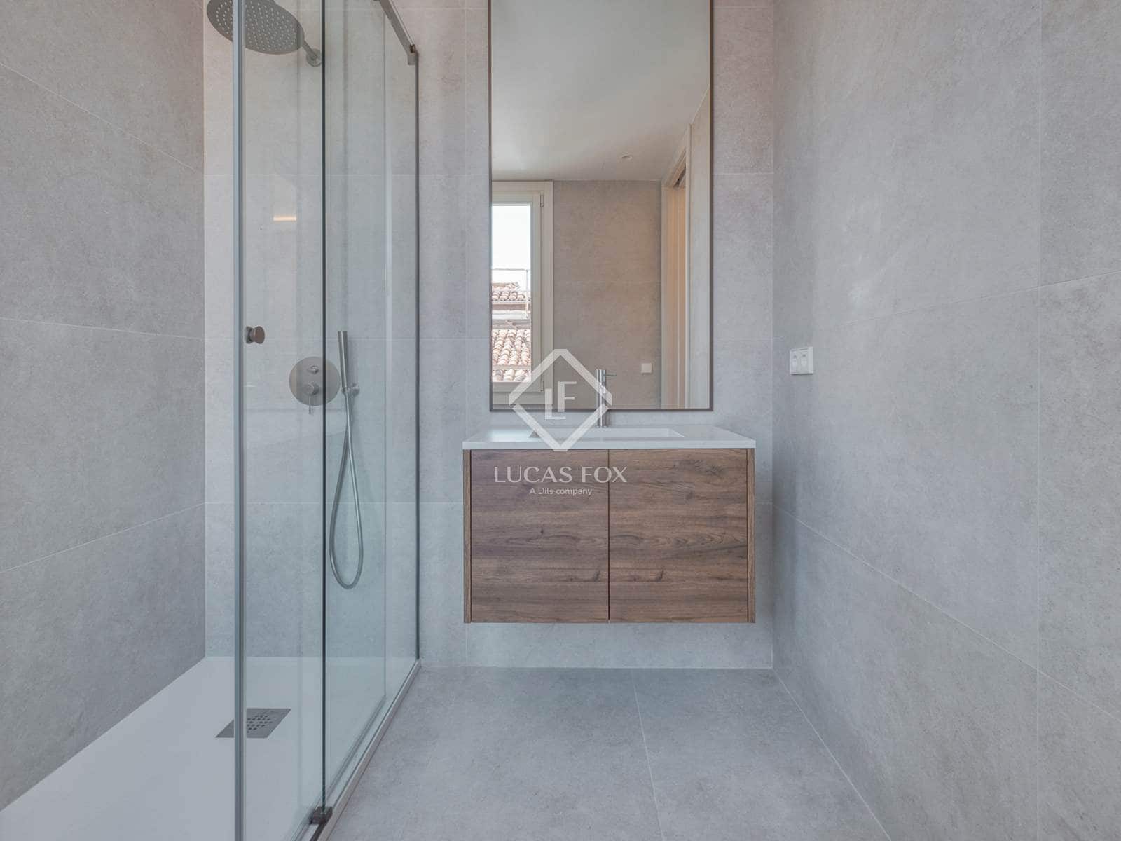 2 soveværelse Lejlighed til salg i Madrid by - € 1.800.000 (Ref: 9144215)