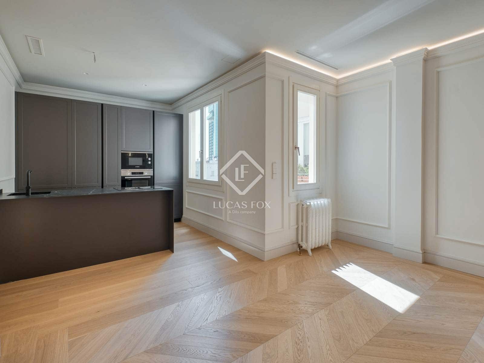 2 soveværelse Lejlighed til salg i Madrid by - € 1.800.000 (Ref: 9144215)