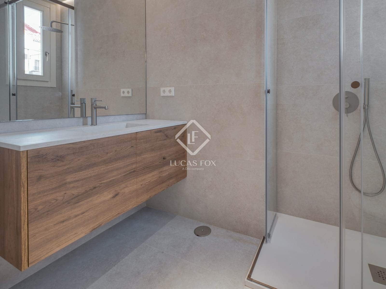 2 soveværelse Lejlighed til salg i Madrid by - € 1.800.000 (Ref: 9144215)