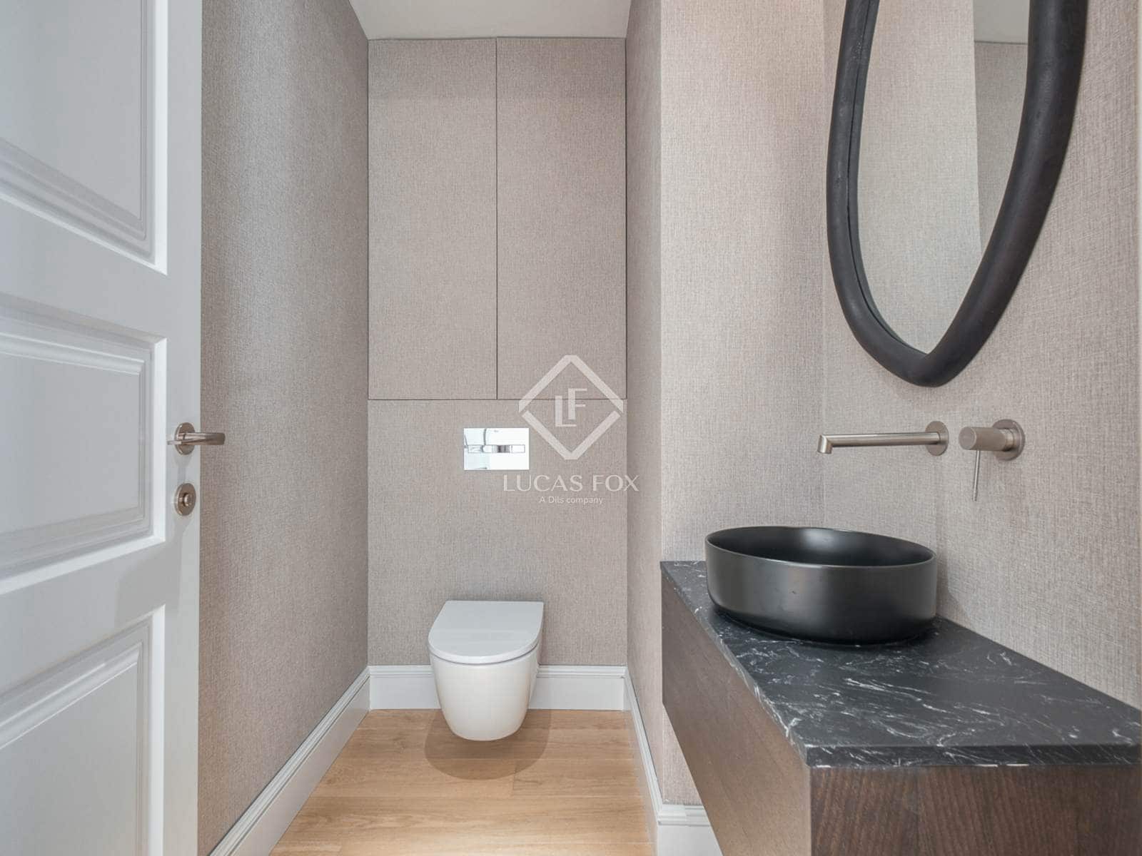 2 soveværelse Lejlighed til salg i Madrid by - € 1.800.000 (Ref: 9144215)