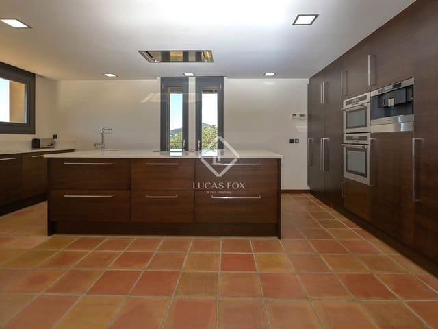 Chalet de 5 habitaciones en Santa Cristina d'Aro en venta con piscina garaje - 1.200.000 € (Ref: 9144489)