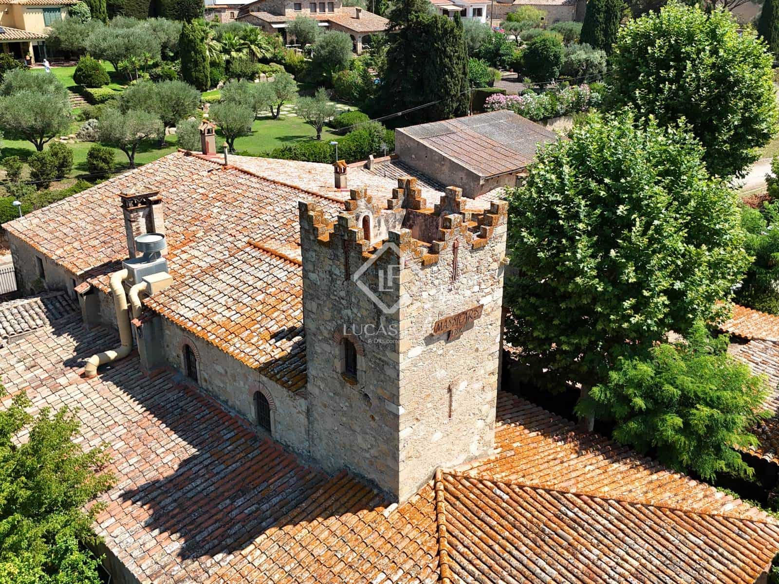 10 soverom Finca/Herregård til salgs i Castell d'Aro med garasje - € 1 400 000 (Ref: 9144491)