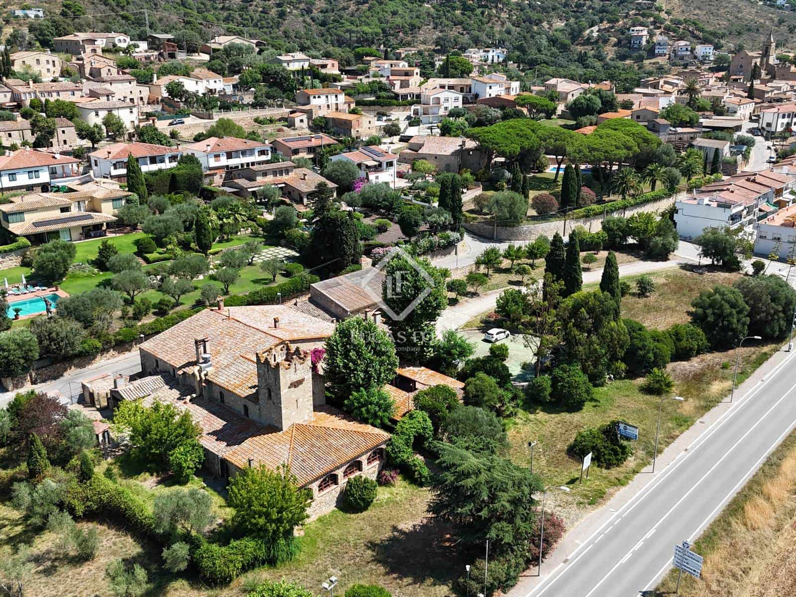 10 soverom Finca/Herregård til salgs i Castell d'Aro med garasje - € 1 400 000 (Ref: 9144491)