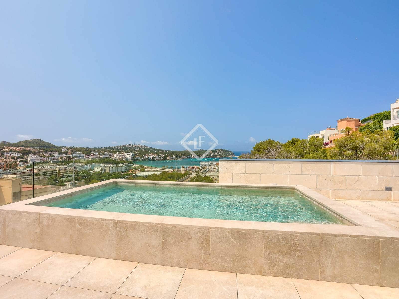4 soveværelse Lejlighed til salg i Santa Ponsa med swimmingpool - € 1.970.000 (Ref: 9144653)