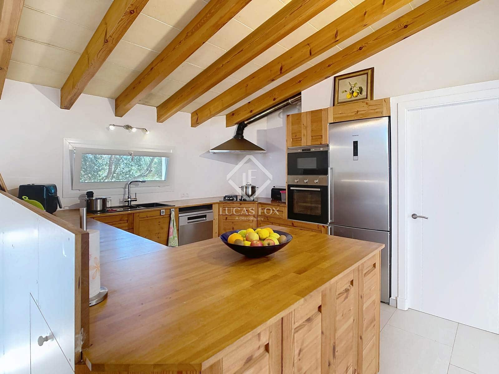 5 soveværelse Finca/Landehus til salg i Ciutadella de Menorca med swimmingpool - € 2.400.000 (Ref: 9145754)