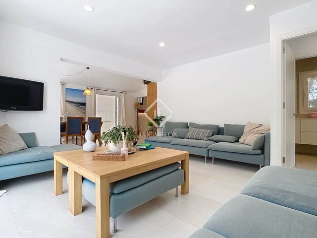 5 slaapkamer Finca/Landhuis te koop in Ciutadella de Menorca met zwembad - € 2.400.000 (Ref: 9145754)