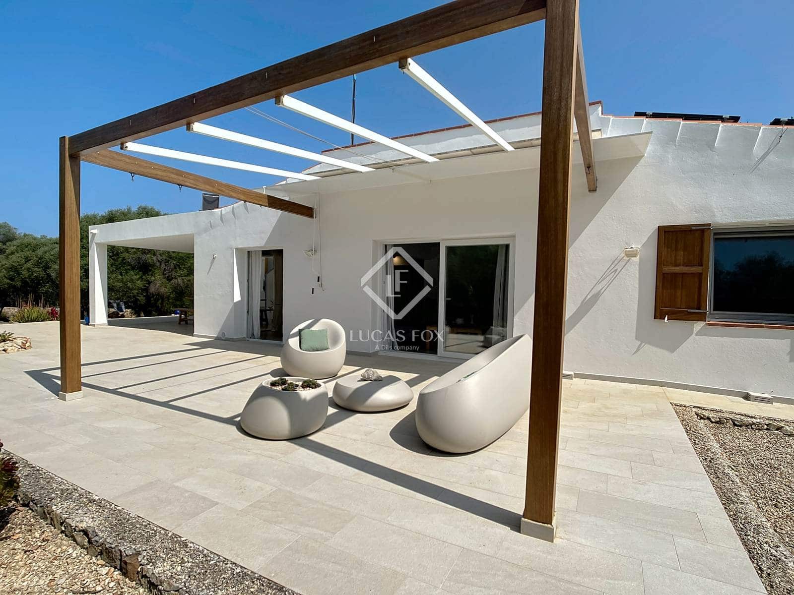 5 soveværelse Finca/Landehus til salg i Ciutadella de Menorca med swimmingpool - € 2.400.000 (Ref: 9145754)