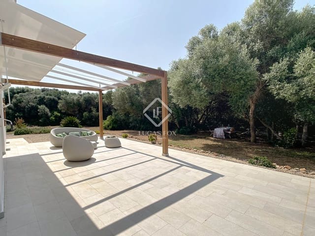 5 slaapkamer Finca/Landhuis te koop in Ciutadella de Menorca met zwembad - € 2.400.000 (Ref: 9145754)