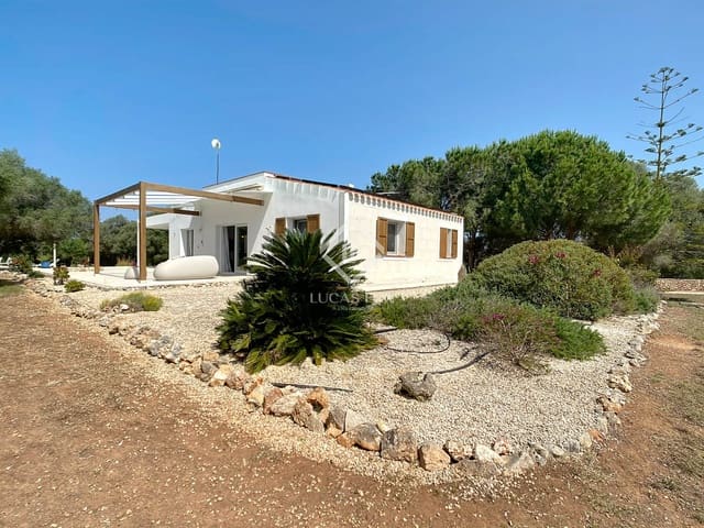 5 slaapkamer Finca/Landhuis te koop in Ciutadella de Menorca met zwembad - € 2.400.000 (Ref: 9145754)