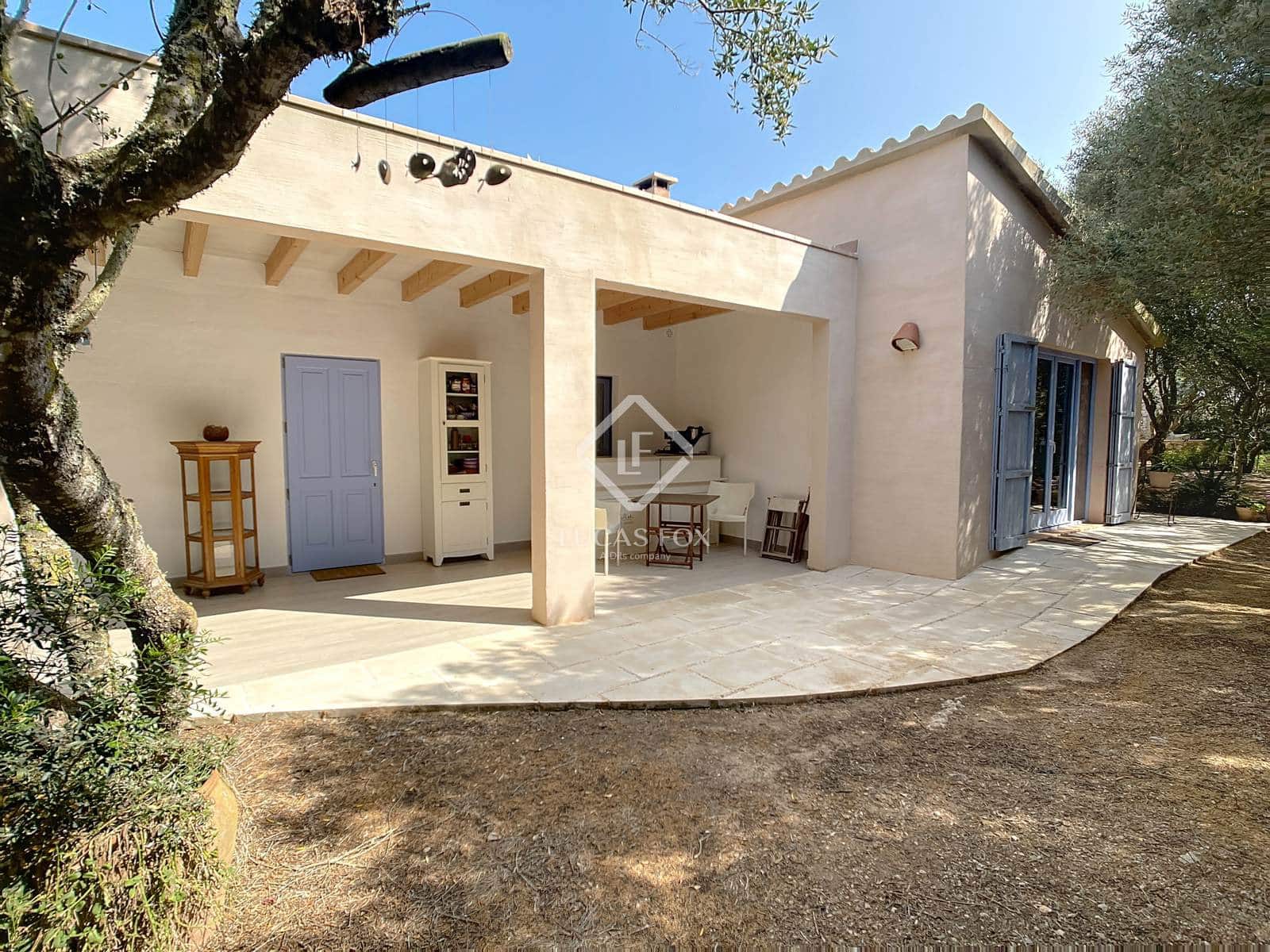 5 soveværelse Finca/Landehus til salg i Ciutadella de Menorca med swimmingpool - € 2.400.000 (Ref: 9145754)