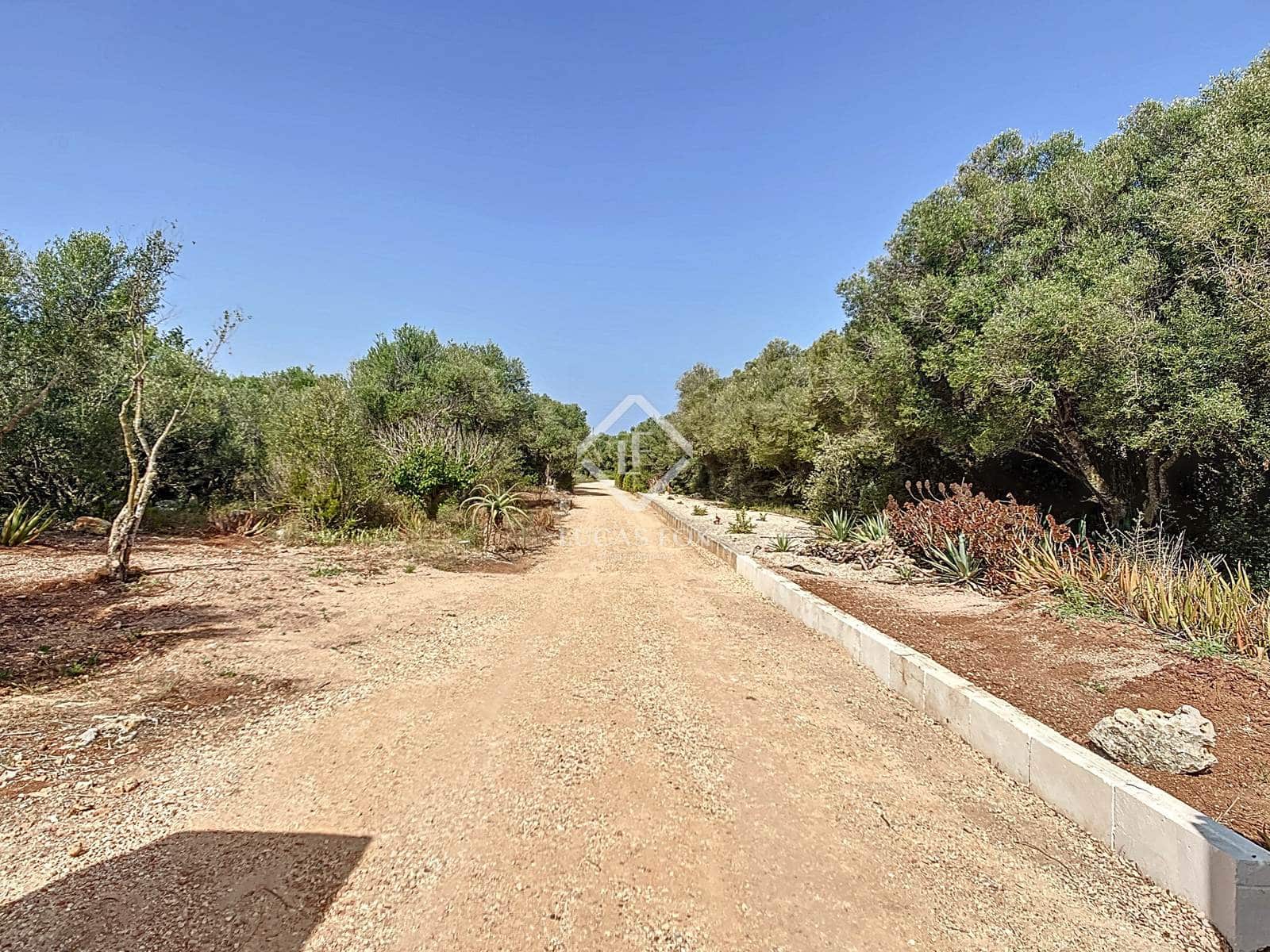 5 soveværelse Finca/Landehus til salg i Ciutadella de Menorca med swimmingpool - € 2.400.000 (Ref: 9145754)