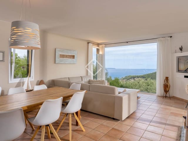 8 bedroom Villa for sale in Sa Riera, Begur with pool garage - € 1,850,000 (Ref: 9146209)