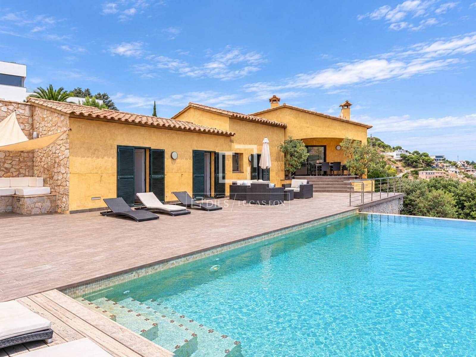 8 soveværelse Villa til salg i Sa Riera med swimmingpool garage - € 1.650.000 (Ref: 9146209)