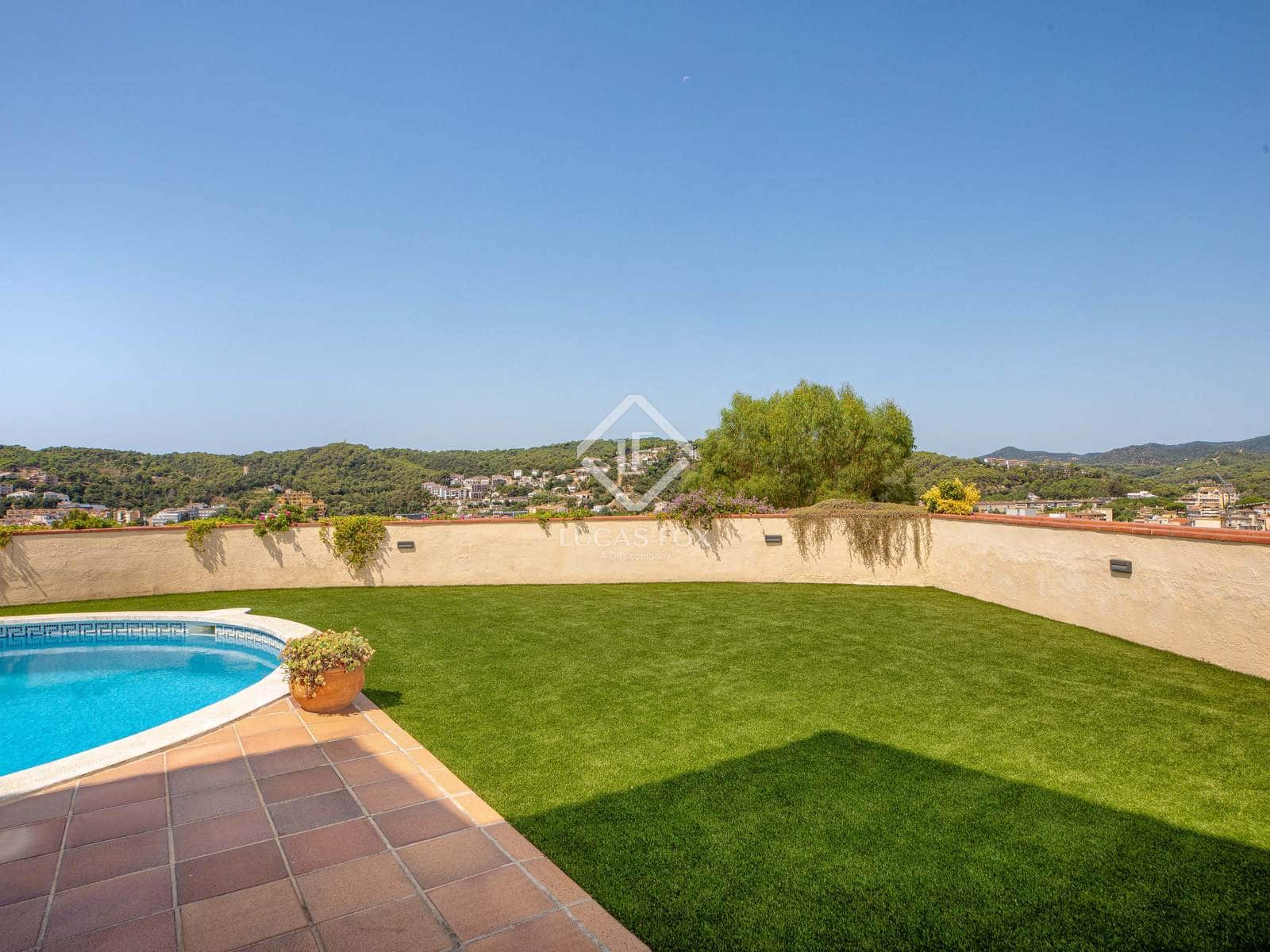 5 soverom Villa til salgs i Tossa de Mar med svømmebasseng garasje - € 735 000 (Ref: 9146502)