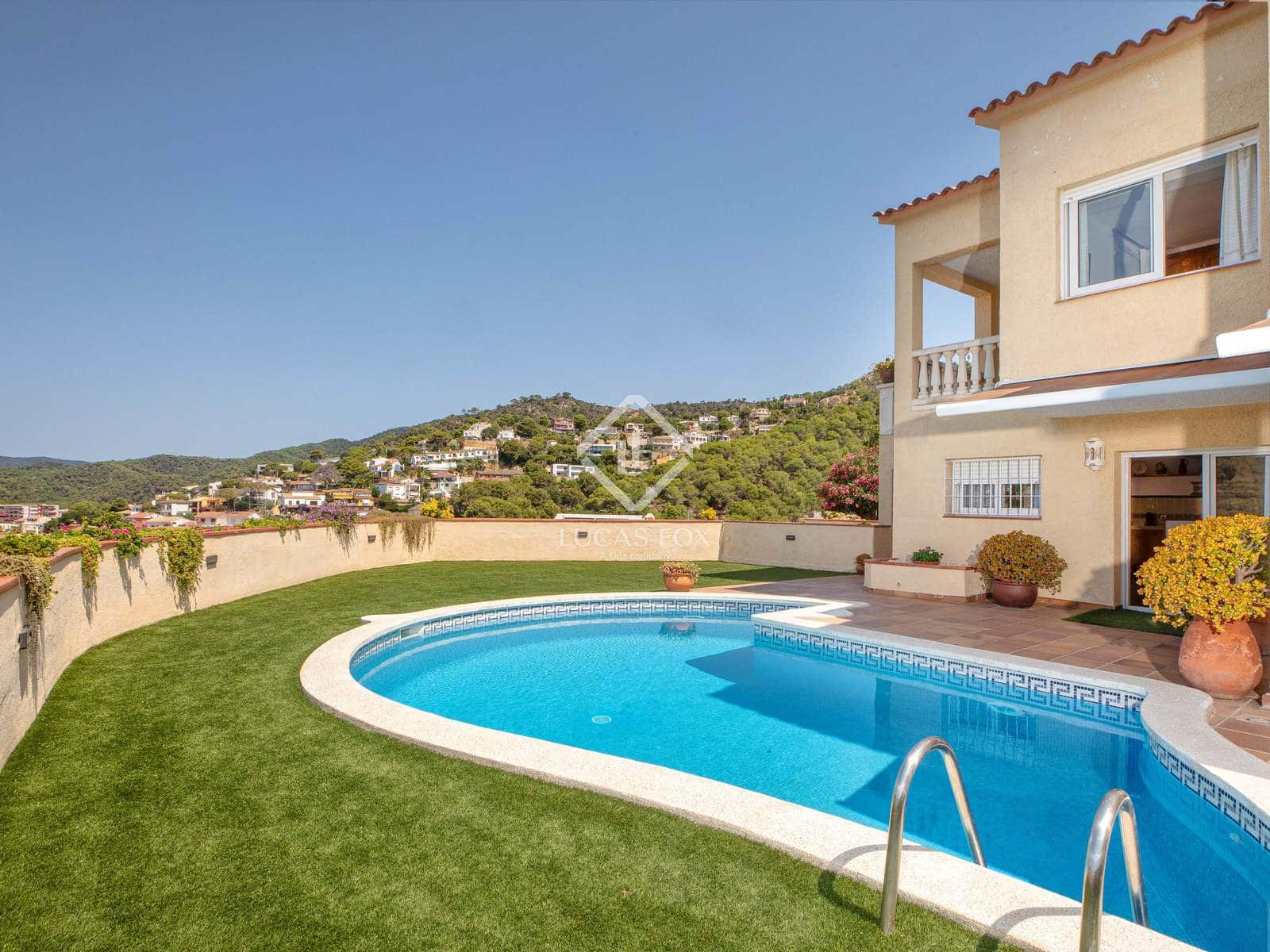 5 soverom Villa til salgs i Tossa de Mar med svømmebasseng garasje - € 735 000 (Ref: 9146502)