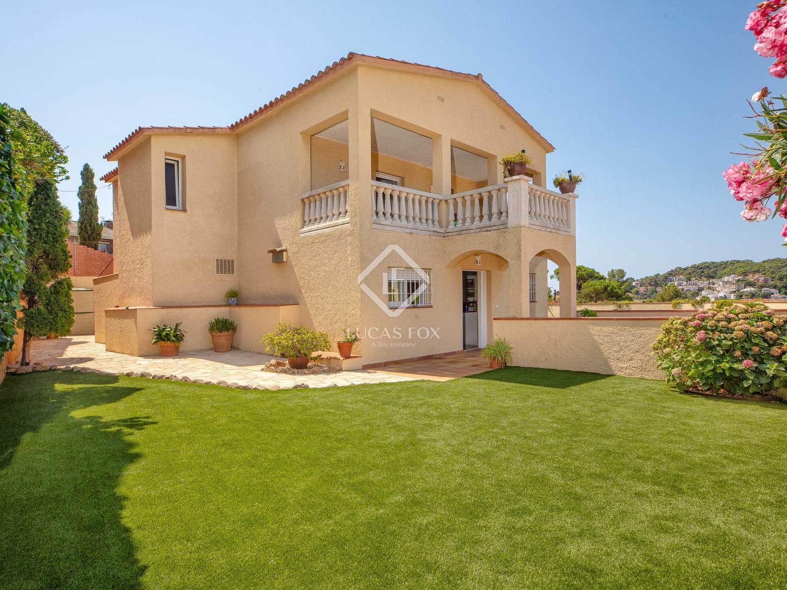 5 soverom Villa til salgs i Tossa de Mar med svømmebasseng garasje - € 735 000 (Ref: 9146502)