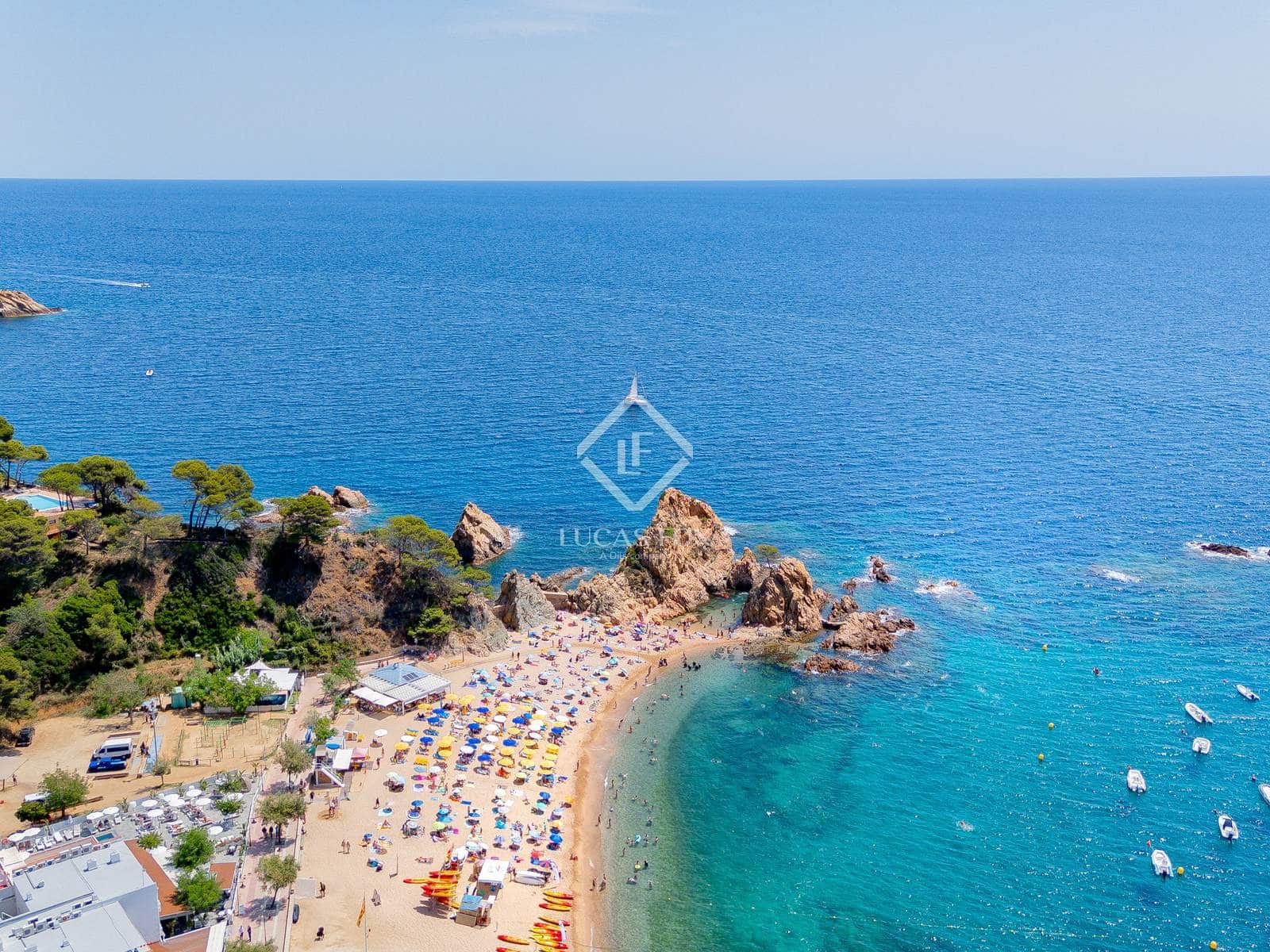 5 soverom Villa til salgs i Tossa de Mar med svømmebasseng garasje - € 735 000 (Ref: 9146502)