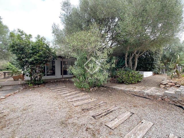 2 soverom Finca/Herregård til salgs i Ciutadella de Menorca med svømmebasseng garasje - € 740 000 (Ref: 9147948)