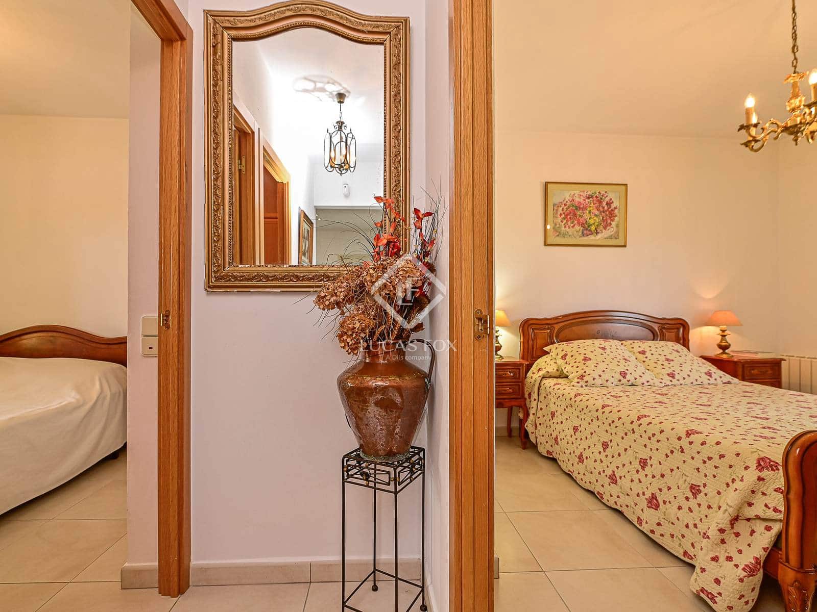 6 sovrum Villa till salu i Calonge i Sant Antoni med garage - 540 000 € (Ref: 9147949)