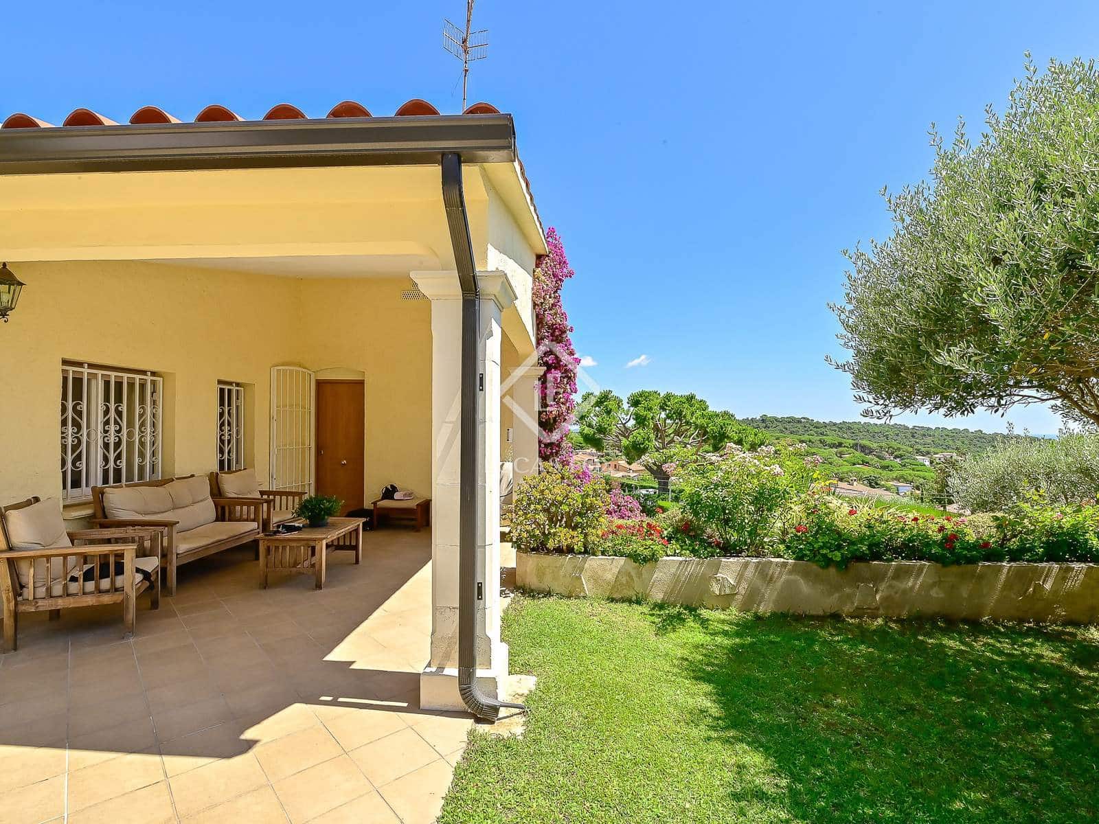 6 sovrum Villa till salu i Calonge i Sant Antoni med garage - 540 000 € (Ref: 9147949)