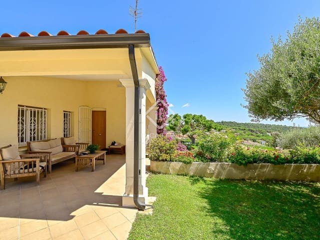 6 slaapkamer Villa te koop in Calonge i Sant Antoni met garage - € 540.000 (Ref: 9147949)