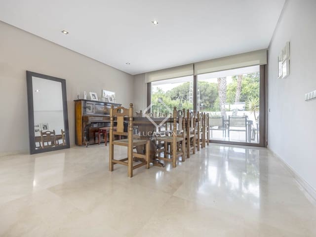 4 soverom Villa til salgs i Campolivar, Godella med svømmebasseng garasje - € 1 300 000 (Ref: 9148079)