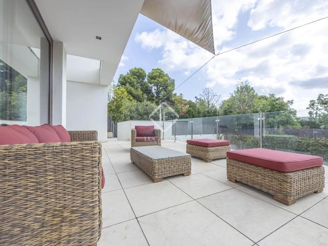 4 soverom Villa til salgs i Campolivar, Godella med svømmebasseng garasje - € 1 300 000 (Ref: 9148079)