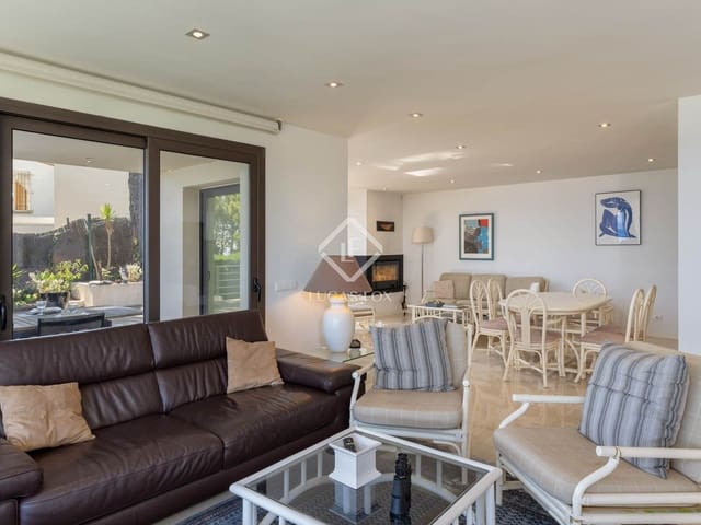 4 bedroom Villa for sale in Begur with pool garage - € 2,225,000 (Ref: 9148081)