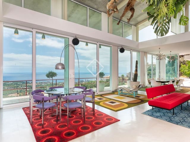 6 slaapkamer Villa te koop in Platja d'Aro, Castell-Platja d'Aro met zwembad garage - € 1.650.000 (Ref: 9149734)