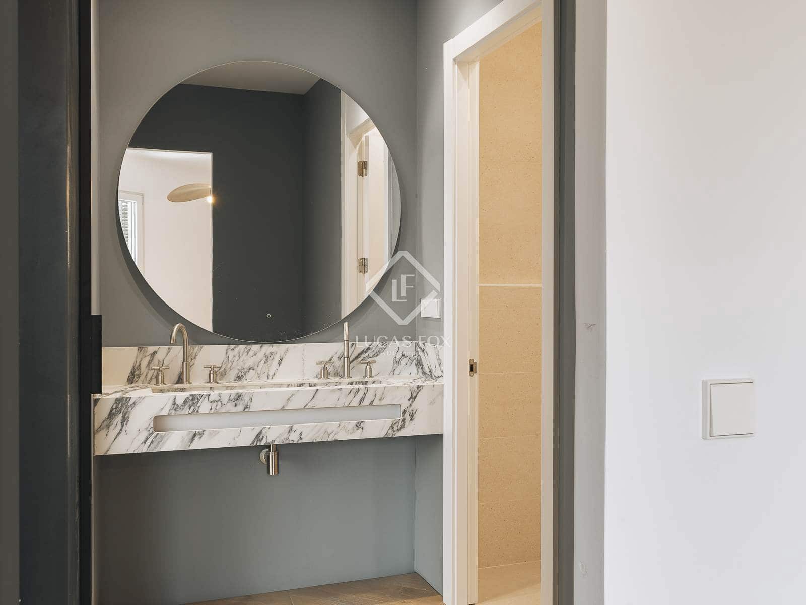 3 soveværelse Lejlighed til salg i Barcelona by - € 1.090.000 (Ref: 9150620)