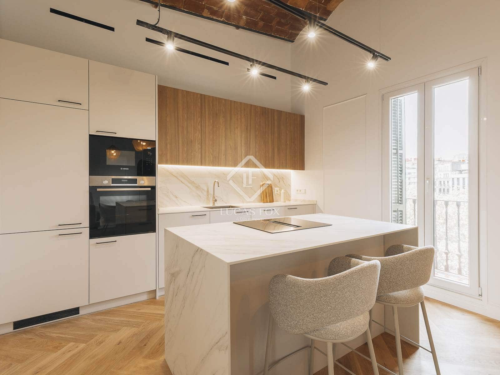 3 soveværelse Lejlighed til salg i Barcelona by - € 1.090.000 (Ref: 9150620)