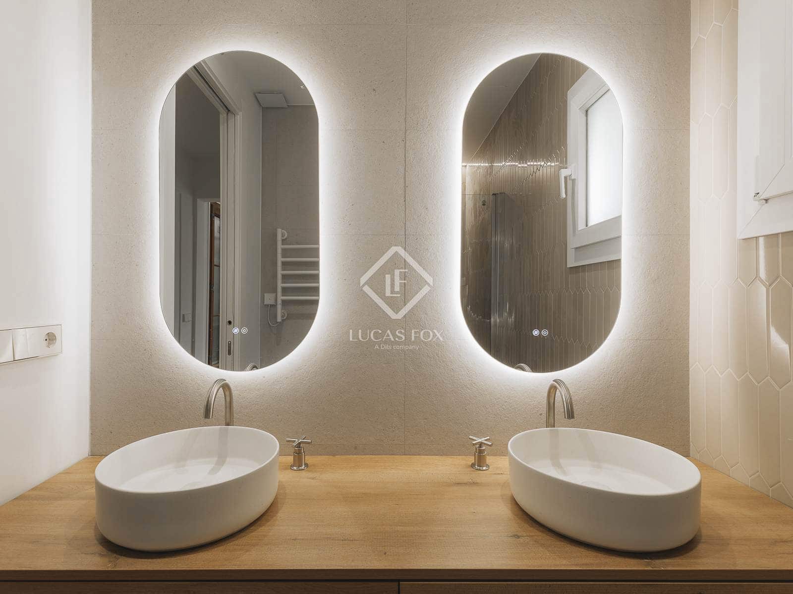 3 soveværelse Lejlighed til salg i Barcelona by - € 1.090.000 (Ref: 9150620)