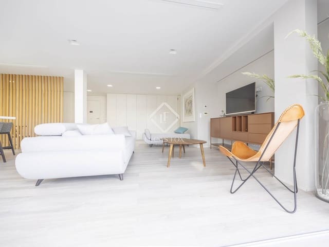 4 bedroom Apartment for rent in Valencia city - € 4,500 (Ref: 9152687)
