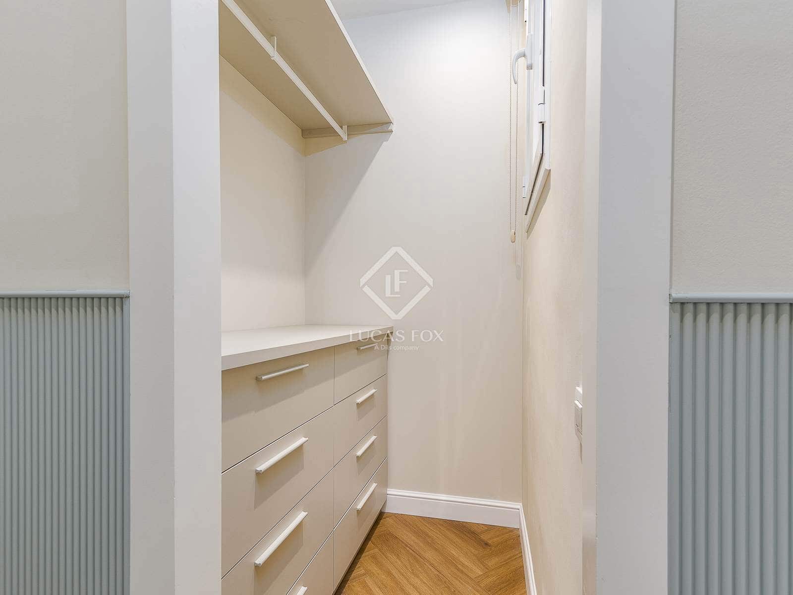 3 makuuhuone Huoneisto myytävänä paikassa Barcelona kaupunki mukana uima-altaan - 925 000 € (Ref: 9153209)