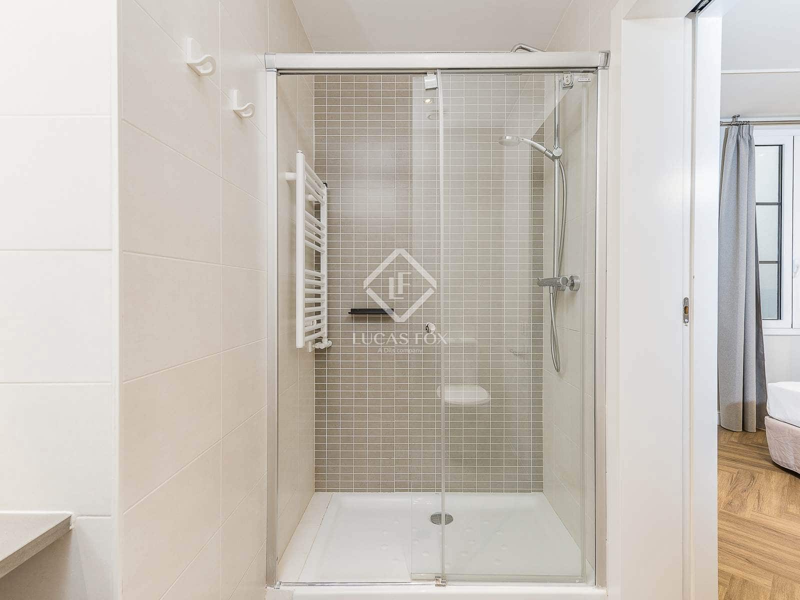 3 makuuhuone Huoneisto myytävänä paikassa Barcelona kaupunki mukana uima-altaan - 925 000 € (Ref: 9153209)