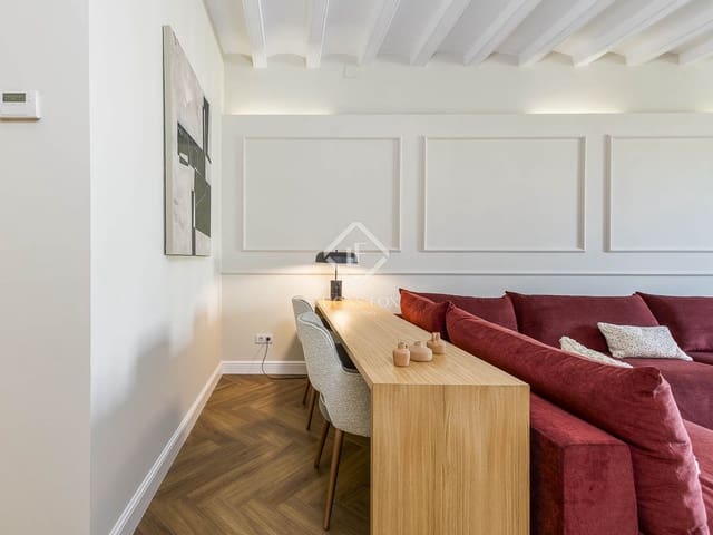 3 makuuhuone Huoneisto myytävänä paikassa Barcelona kaupunki mukana uima-altaan - 925 000 € (Ref: 9153209)