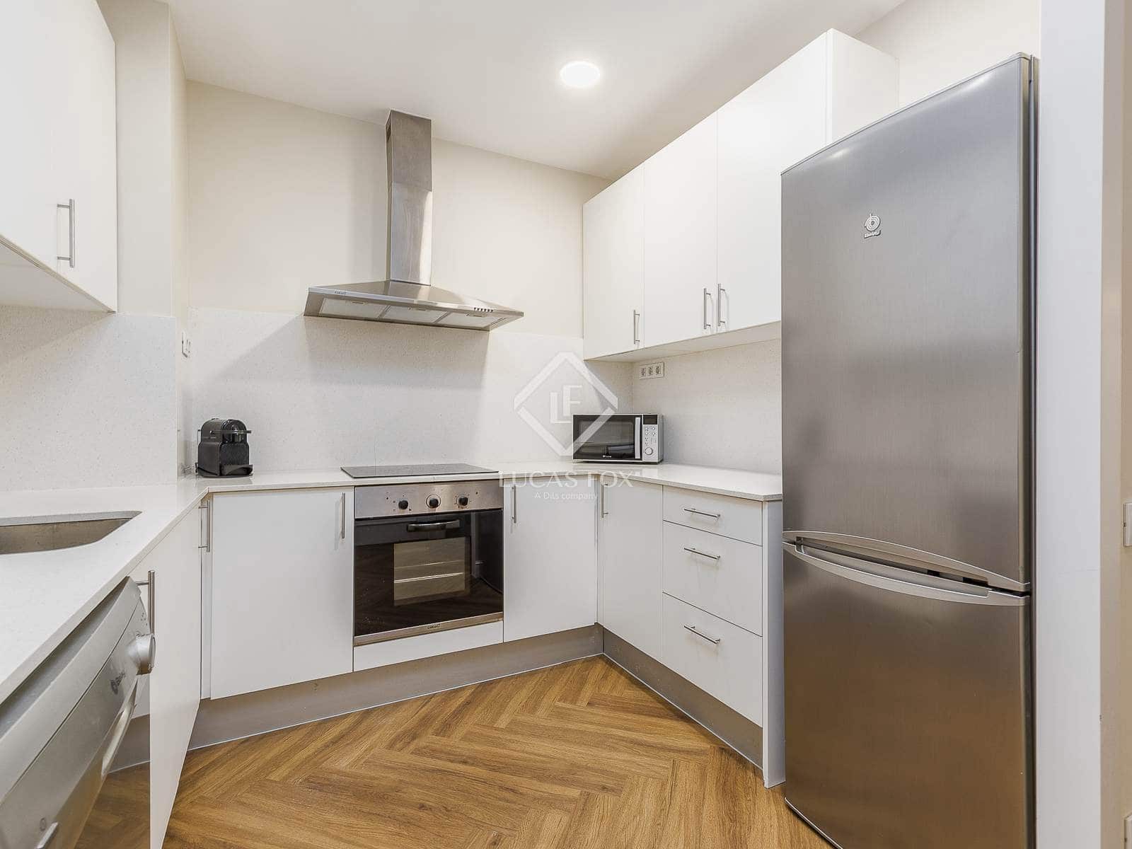 3 makuuhuone Huoneisto myytävänä paikassa Barcelona kaupunki mukana uima-altaan - 925 000 € (Ref: 9153209)