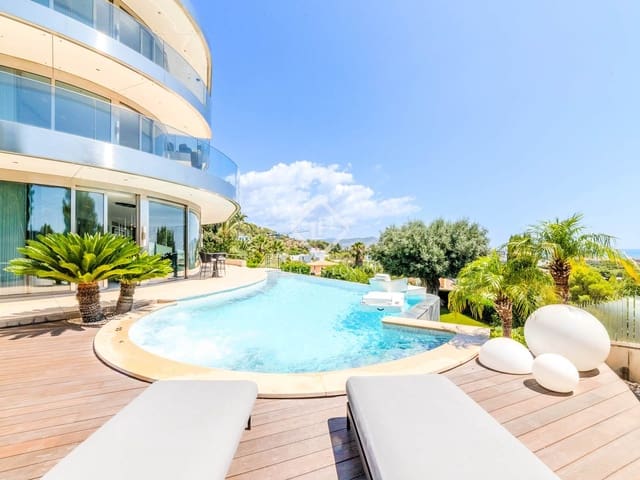 5 bedroom Villa for sale in Sitges with pool garage - € 7,500,000 (Ref: 9153215)