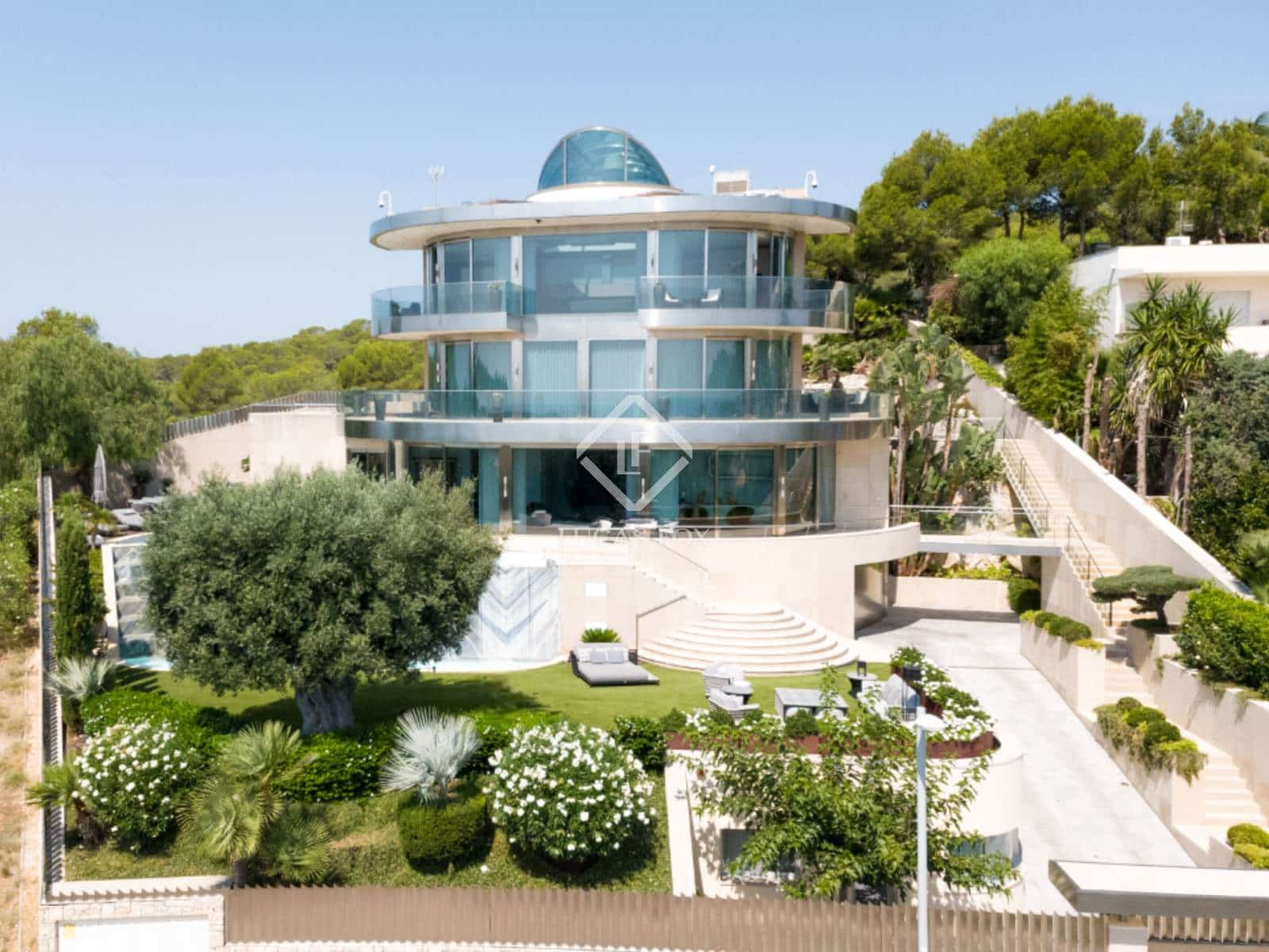 5 soveværelse Villa til salg i Sitges med swimmingpool garage - € 7.500.000 (Ref: 9153215)