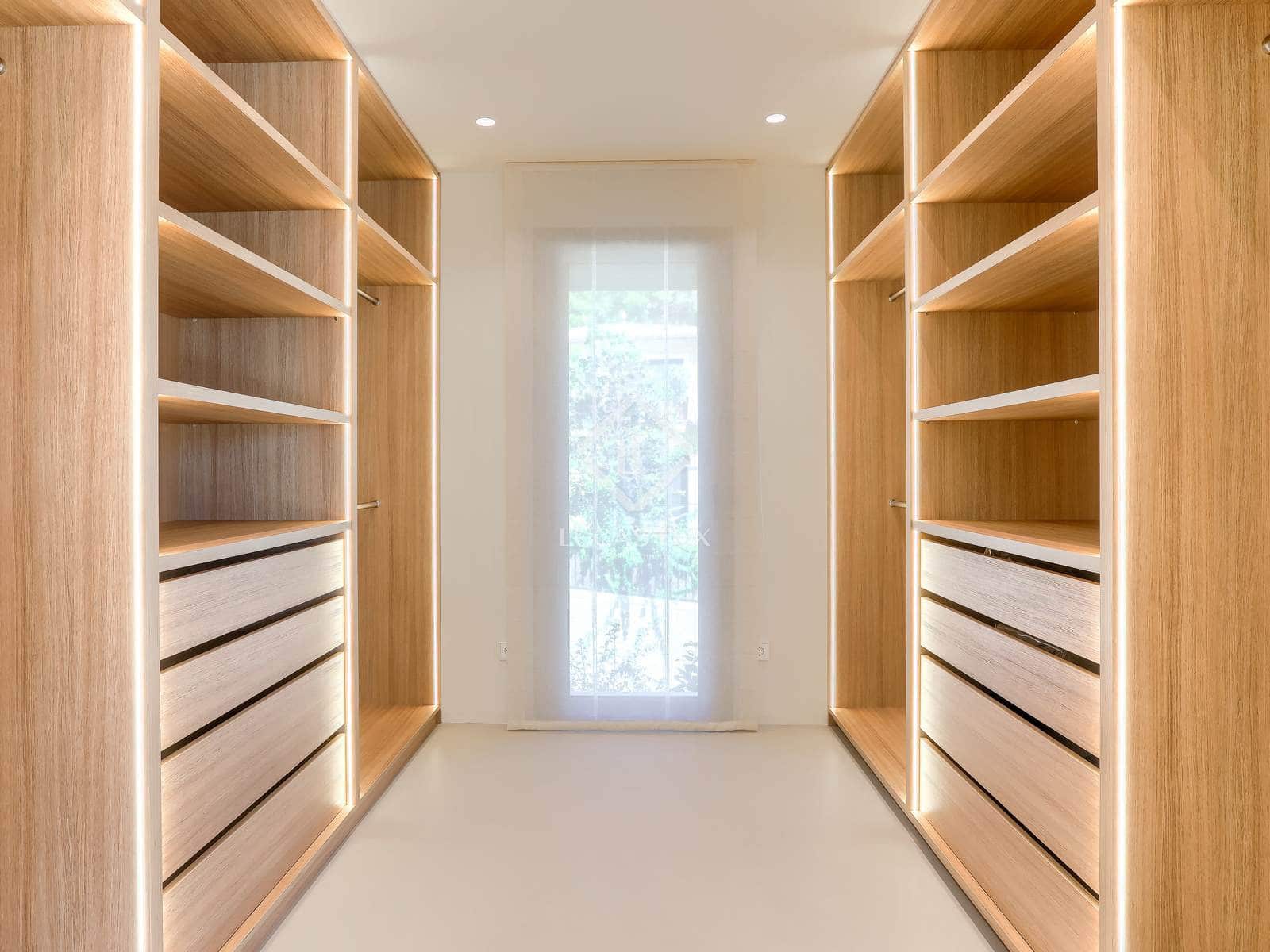 4 soveværelse Villa til salg i Bendinat med swimmingpool garage - € 7.200.000 (Ref: 9153217)