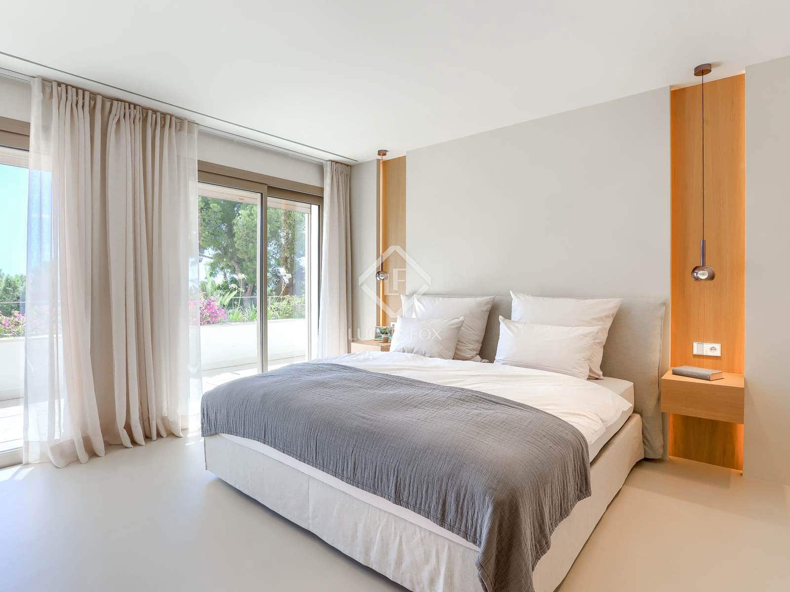 4 soveværelse Villa til salg i Bendinat med swimmingpool garage - € 7.200.000 (Ref: 9153217)